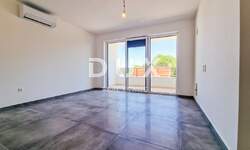 Trosoban stan, Mali Lošinj, Nerezine, prodaja, 295000 €, 66 m2