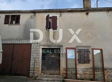 Kuca, Žminj, prodaja, 150000 €, 310 m2