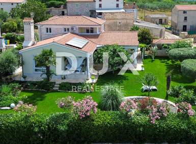 Kuca, Višnjan, prodaja, 860000 €, 265 m2