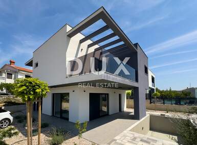 Kuca, Krk, prodaja, 850000 €, 144 m2