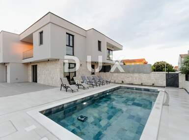 Kuca, Kolan, Mandre, prodaja, 1030000 €, 230 m2