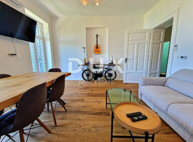 Cetvorosoban stan, Opatija, Opatija - Centar, prodaja, 640000 €, 100 m2