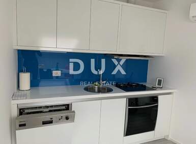 Cetvorosoban stan, Poreč, prodaja, 320000 €, 100 m2