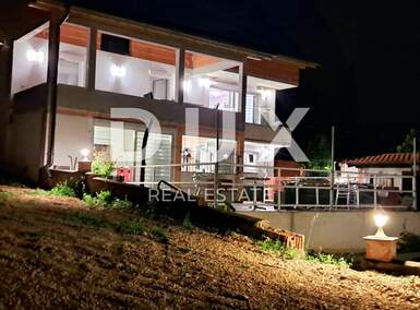 Kuca, Crikvenica, Jadranovo, prodaja, 630000 €, 210 m2