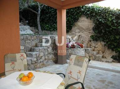 Kuca, Šibenik, Brodarica, prodaja, 320000 €, 129 m2