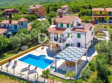 Kuca, Labin, Rabac, prodaja, 778000 €, 200 m2