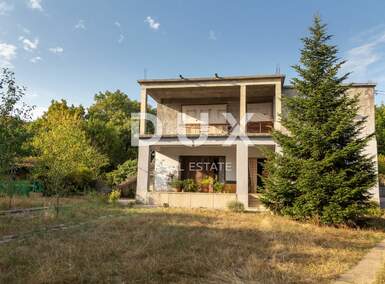 Kuca, Rijeka, Bivio, prodaja, 589000 €, 318 m2