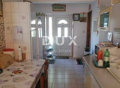 Trosoban stan, Poreč, prodaja, 281000 €, 70 m2