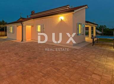 Kuca, Poreč, prodaja, 520000 €, 156 m2