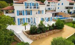 Kuca, Cres, prodaja, 1700000 €, 450 m2