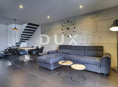 Cetvorosoban stan, Pula, Valdebek, prodaja, 350000 €, 112 m2