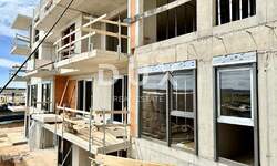 Trosoban stan, Umag, prodaja, 290000 €, 77 m2