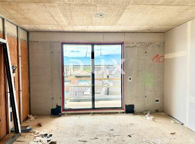 Trosoban stan, Umag, prodaja, 270000 €, 73 m2