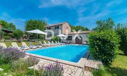 Kuca, Žminj, prodaja, 895000 €, 300 m2