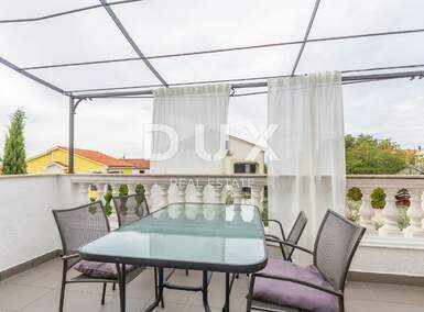 Cetvorosoban stan, Omišalj, Njivice, prodaja, 300000 €, 100 m2