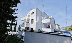 Kuca, Crikvenica, prodaja, 1350000 €, 440 m2