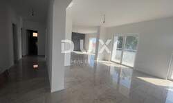 Cetvorosoban stan, Kastav, Rubeši, prodaja, 350000 €, 140 m2