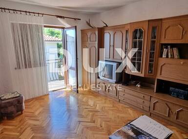 Kuca, Senj, prodaja, 250000 €, 180 m2