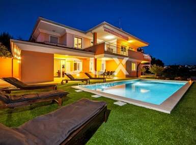 Kuca, Rovinj, Rovinjsko Selo, prodaja, 940000 €, 550 m2