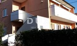 Kuca, Krk, prodaja, 495000 €, 218 m2