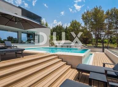 Kuca, Zadar, Diklo, prodaja, 2800000 €, 453 m2