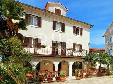 Kuca, Bale, prodaja, 630000 €, 289 m2