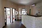 Poslovni prostor, Pula, Štinjan, prodaja, 400000 €, 141 m2