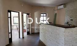 Poslovni prostor, Pula, Štinjan, prodaja, 400000 €, 141 m2