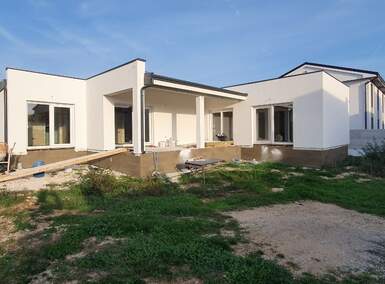 Kuca, Rovinj, prodaja, 400000 €, 180 m2