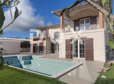 Kuca, Poreč, prodaja, 750000 €, 174 m2