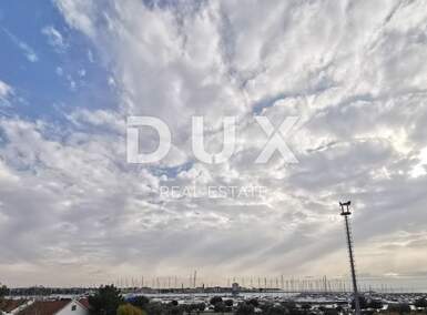 Stan, Umag, prodaja, 500000 €, 158 m2