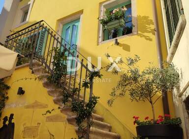 Kuca, Rovinj, prodaja, 1245000 €, 120 m2