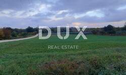 Zemljiste, Poreč, prodaja, 220000 €, 11530 m2