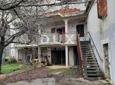 Kuca, Bale, prodaja, 317500 €, 550 m2