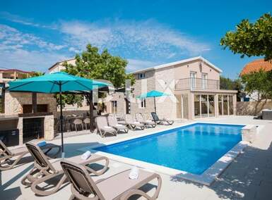 Kuca, Vir, prodaja, 1000000 €, 280 m2