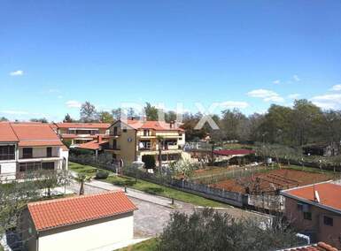 Kuca, Poreč, prodaja, 758000 €, 420 m2