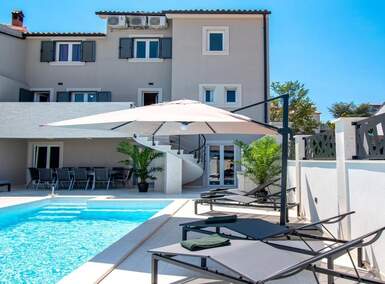 Kuca, Medulin, Banjole, prodaja, 730000 €, 235 m2