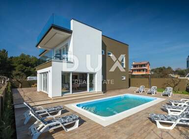 Kuca, Fažana, prodaja, 885000 €, 300 m2