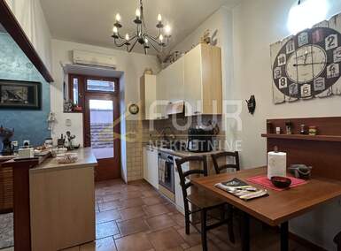 Trosoban stan, Rijeka, Kozala, prodaja, 169000 €, 45 m2