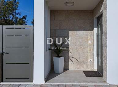 Kuca, Malinska-Dubašnica, Malinska, prodaja, 520000 €, 108 m2