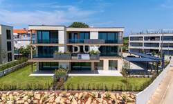 Dvosoban stan, Novigrad, prodaja, 326744 €, 64 m2