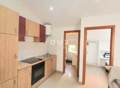 Dvosoban stan, Opatija, Opatija - Centar, najam, 900 €, 32 m2