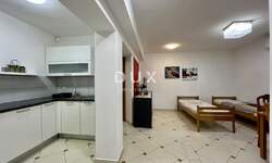 Trosoban stan, Matulji, Mihotići, najam, 1650 €, 60 m2