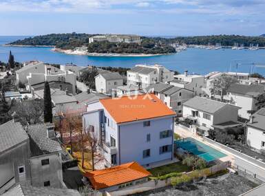 Trosoban stan, Pula, Centar, prodaja, 395000 €, 100 m2