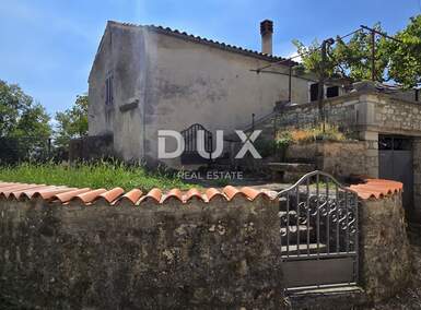 Kuca, Gračišće, prodaja, 130000 €, 240 m2