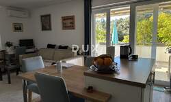 Dvosoban stan, Zadar, Diklo, prodaja, 270000 €, 65 m2