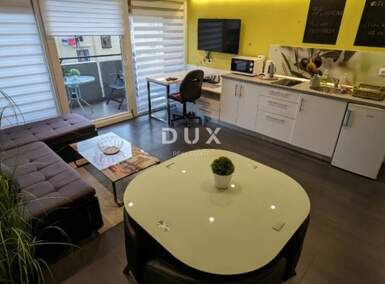 Dvosoban stan, Rijeka, Centar, najam, 630 €, 40 m2