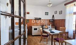 Trosoban stan, Vrbovsko, prodaja, 90000 €, 78 m2