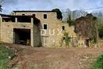 Kuca, Motovun, prodaja, 135000 €, 300 m2