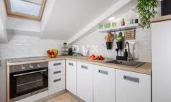 Trosoban stan, Rijeka, Centar, najam, 800 €, 65 m2